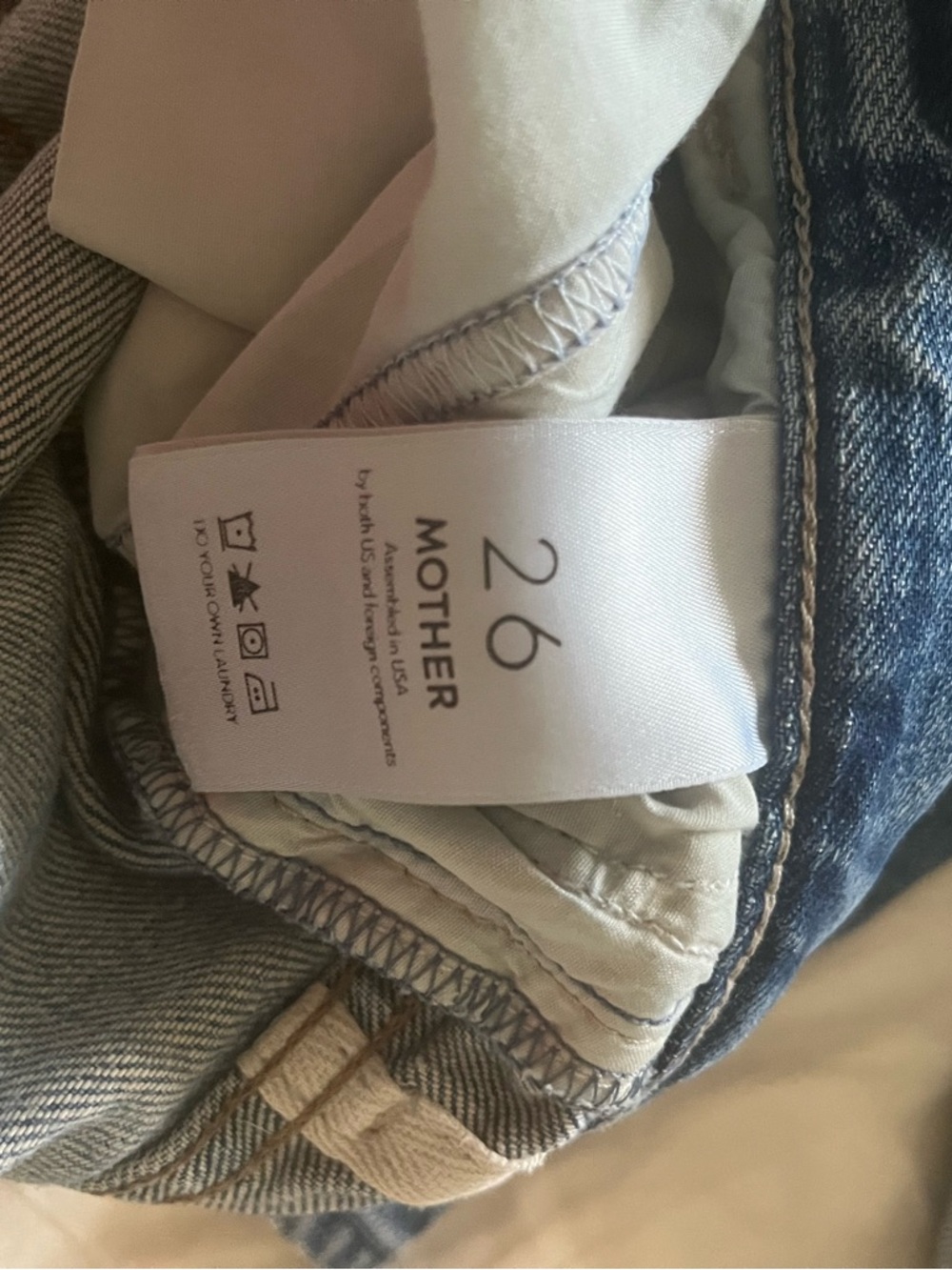 MOTHER BOYFRIEND JEANS - Picture 8 of 9